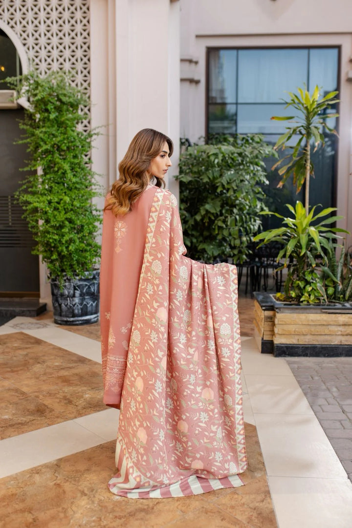 Women's Peach Cotton Satin Blend
Mint Silk Scarf Floral Print Kaftan Set
