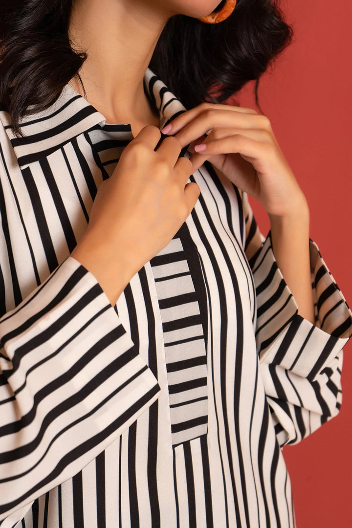 Women's Zebra Crossing Top And Pant Set - BlackBeads