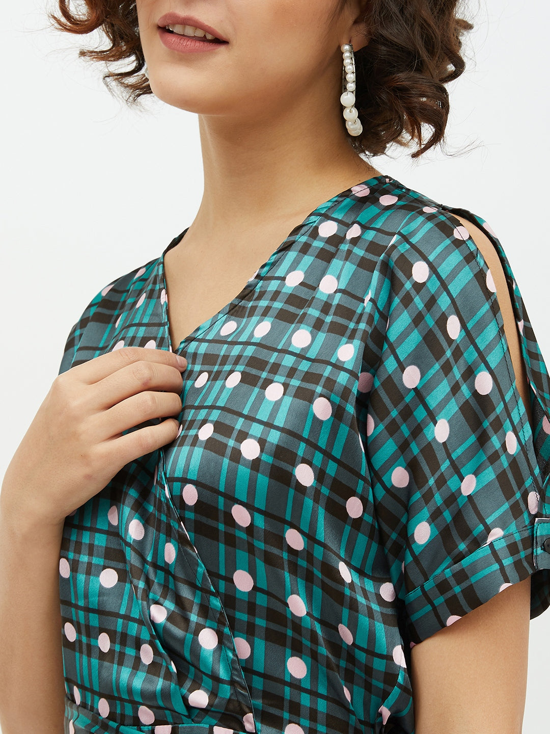 Women's Blue Colour Block Denim Shirt - StyleStone