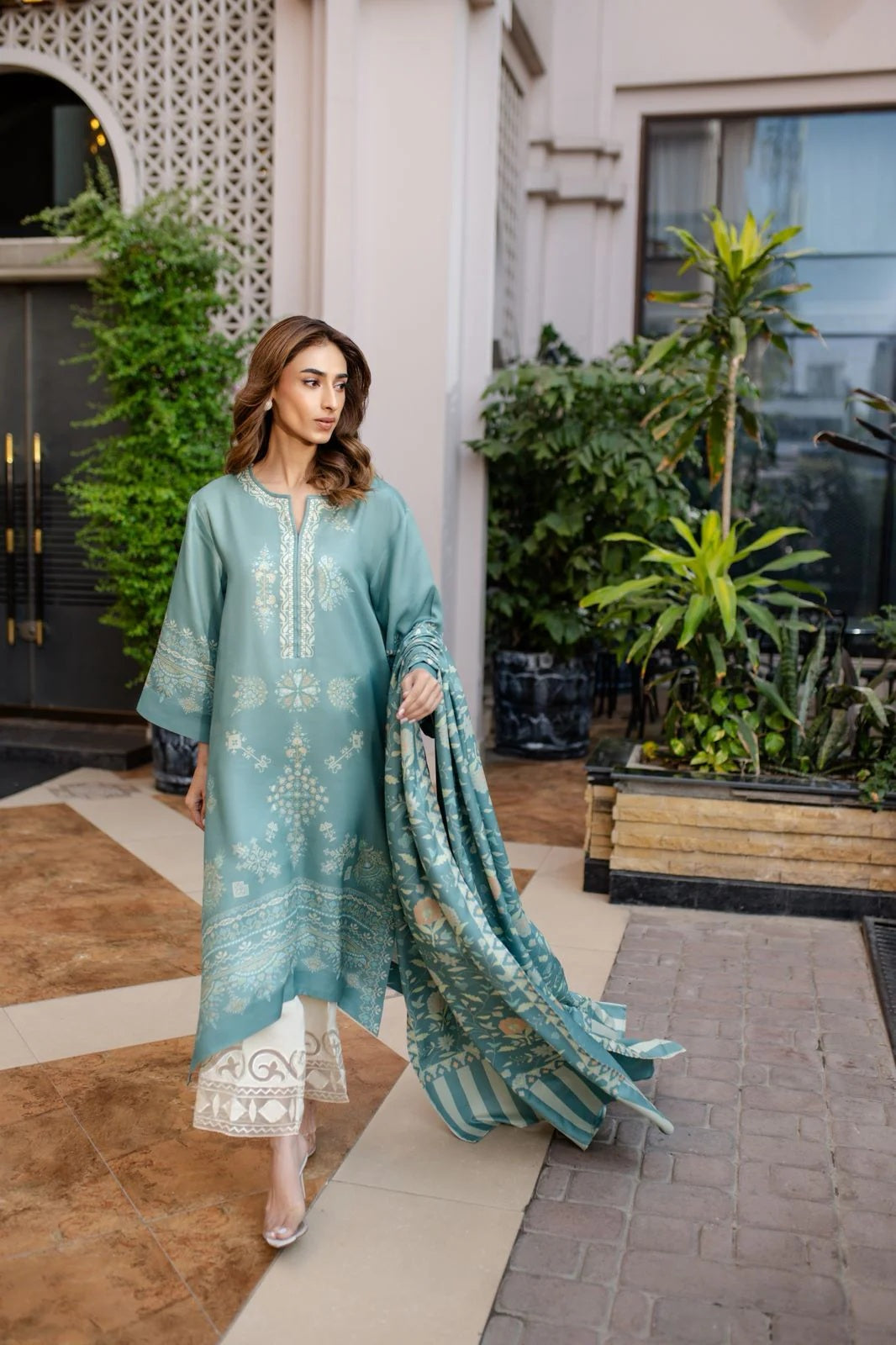 Women's Turquoise Cotton Satin Blend
Mint Silk Scarf Floral Print Kaftan Set