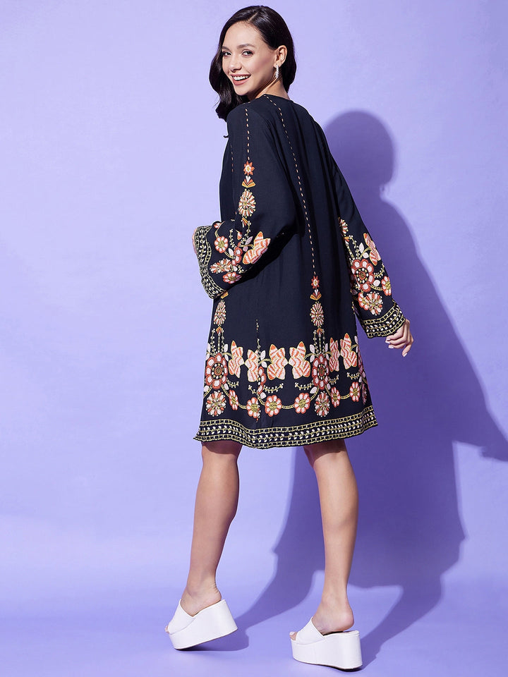 Women's Shrug Top And Shorts 3 Piece Set - StyleStone