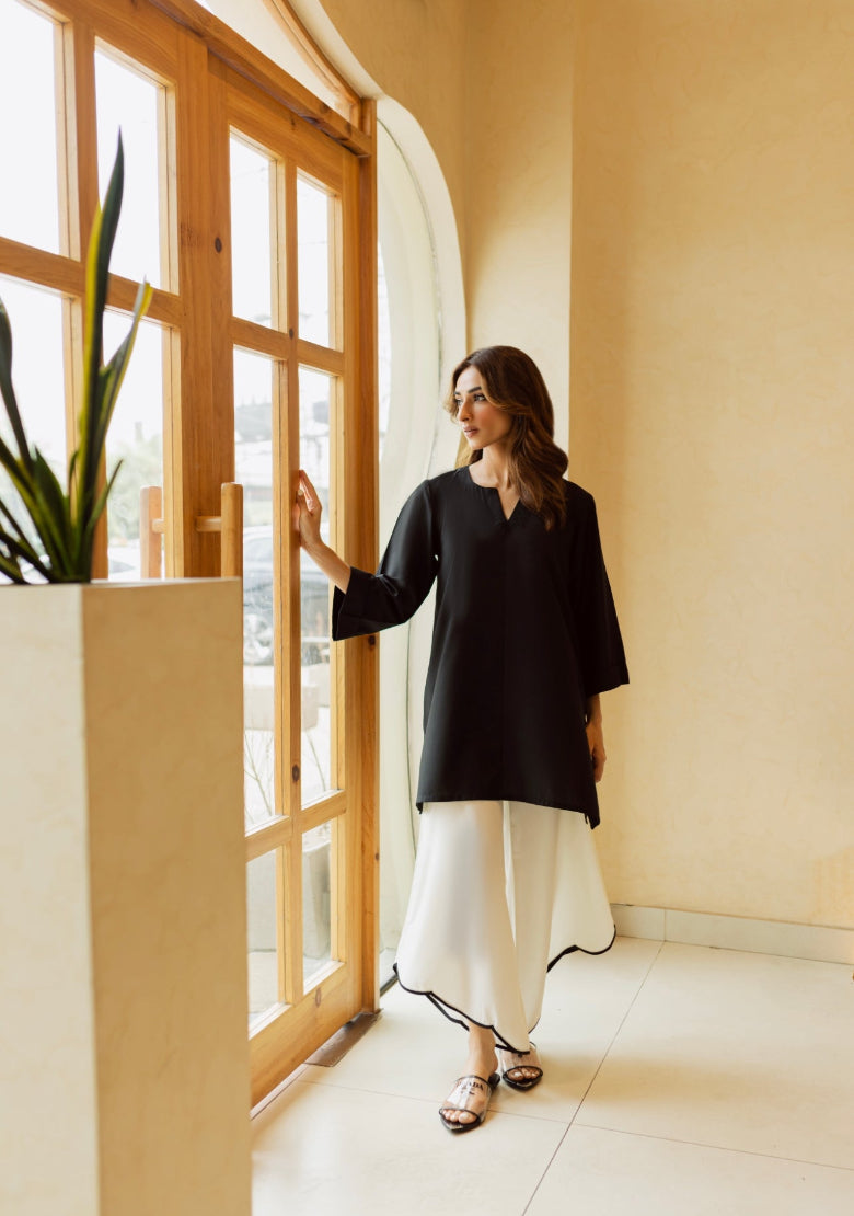 Women's Black & White 100% Natural Viscose Cotton Scallop Detailing Pant Kurta Set