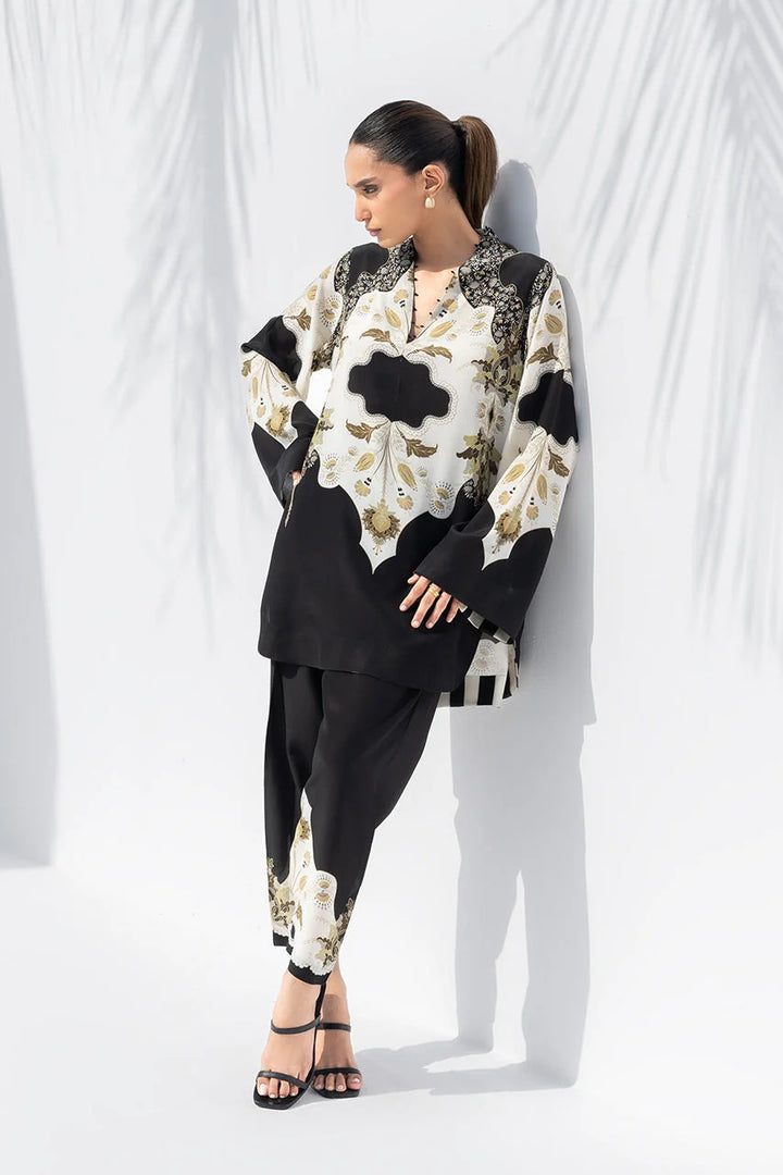 Women's Black Premium Soft Crepe Handwork Detailing On Neck Co-Ord Set