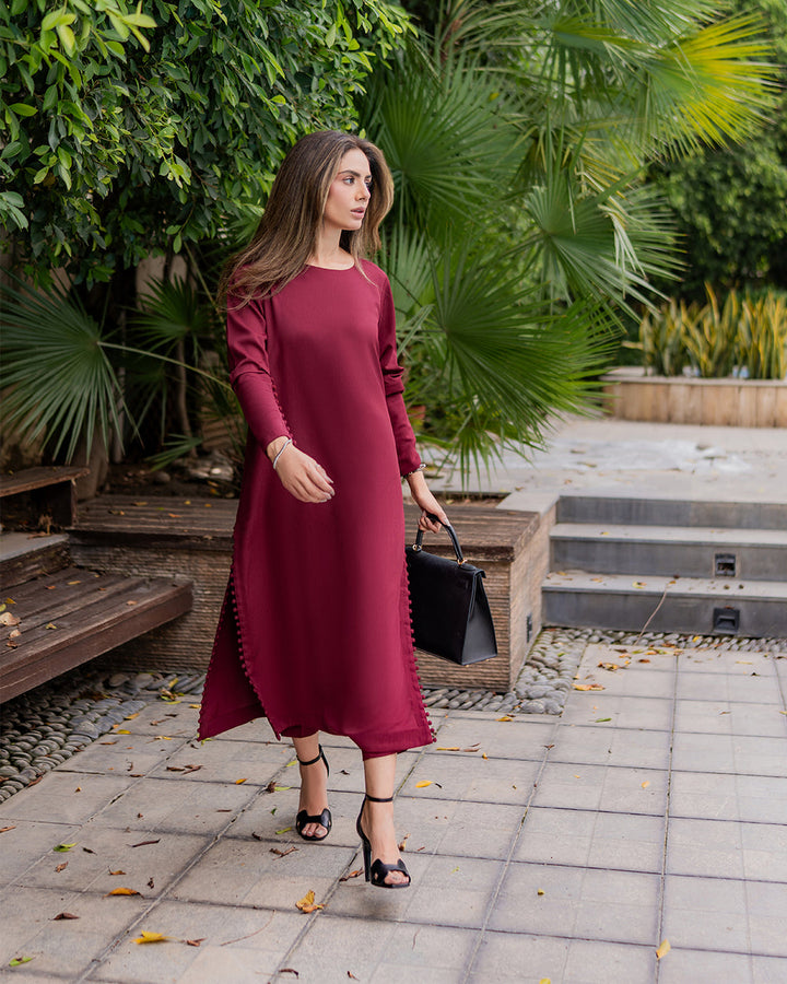 Women's Maroon Berry Crepe (Wrinkle Resistant) Plain Kurta Set