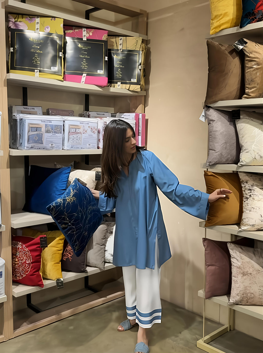 Women's Blue Silk Plain Tunic Set