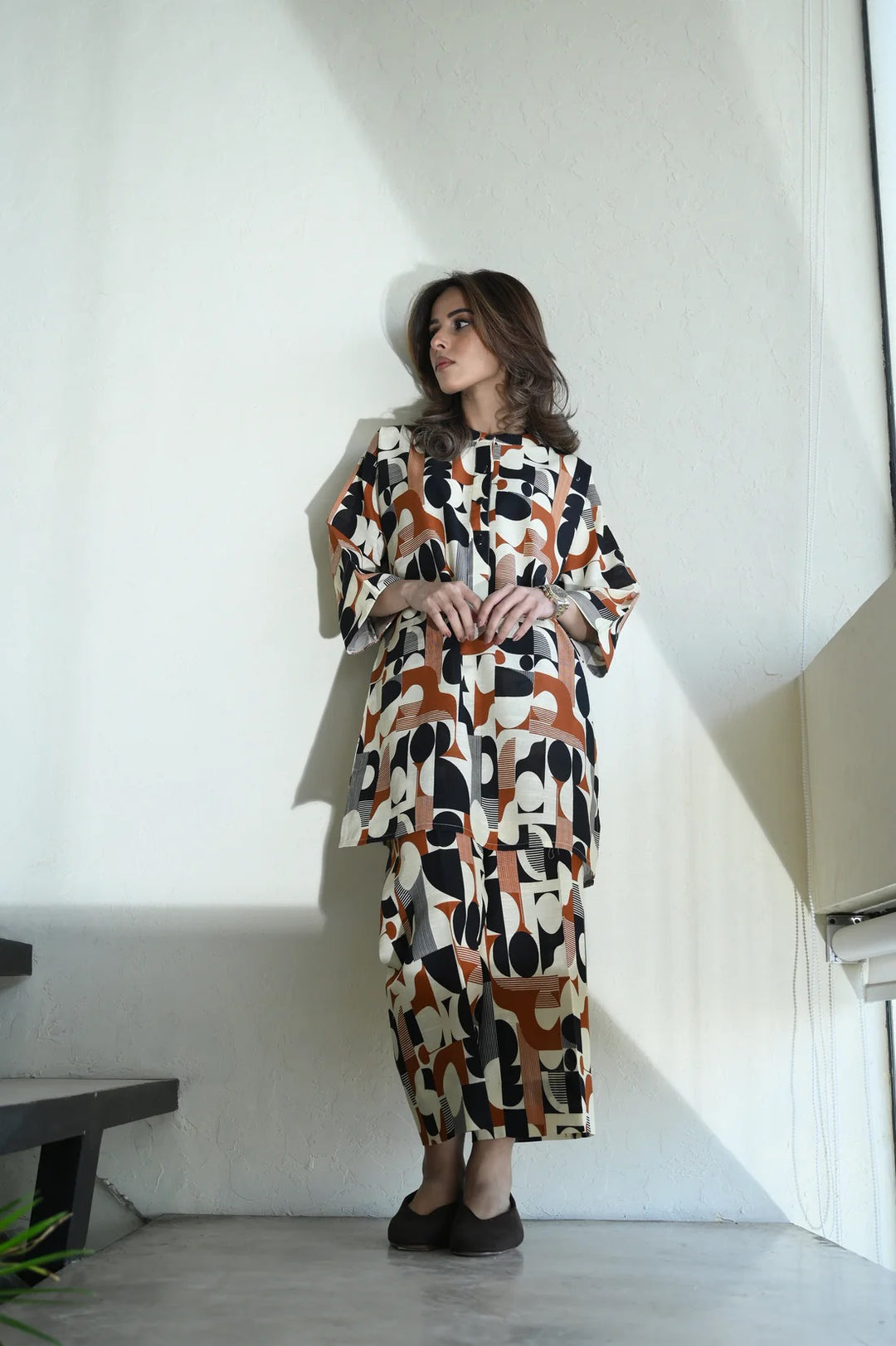 Women's Multi Color Linen Blend Floral Print Co-Ord Set - BlackBeads