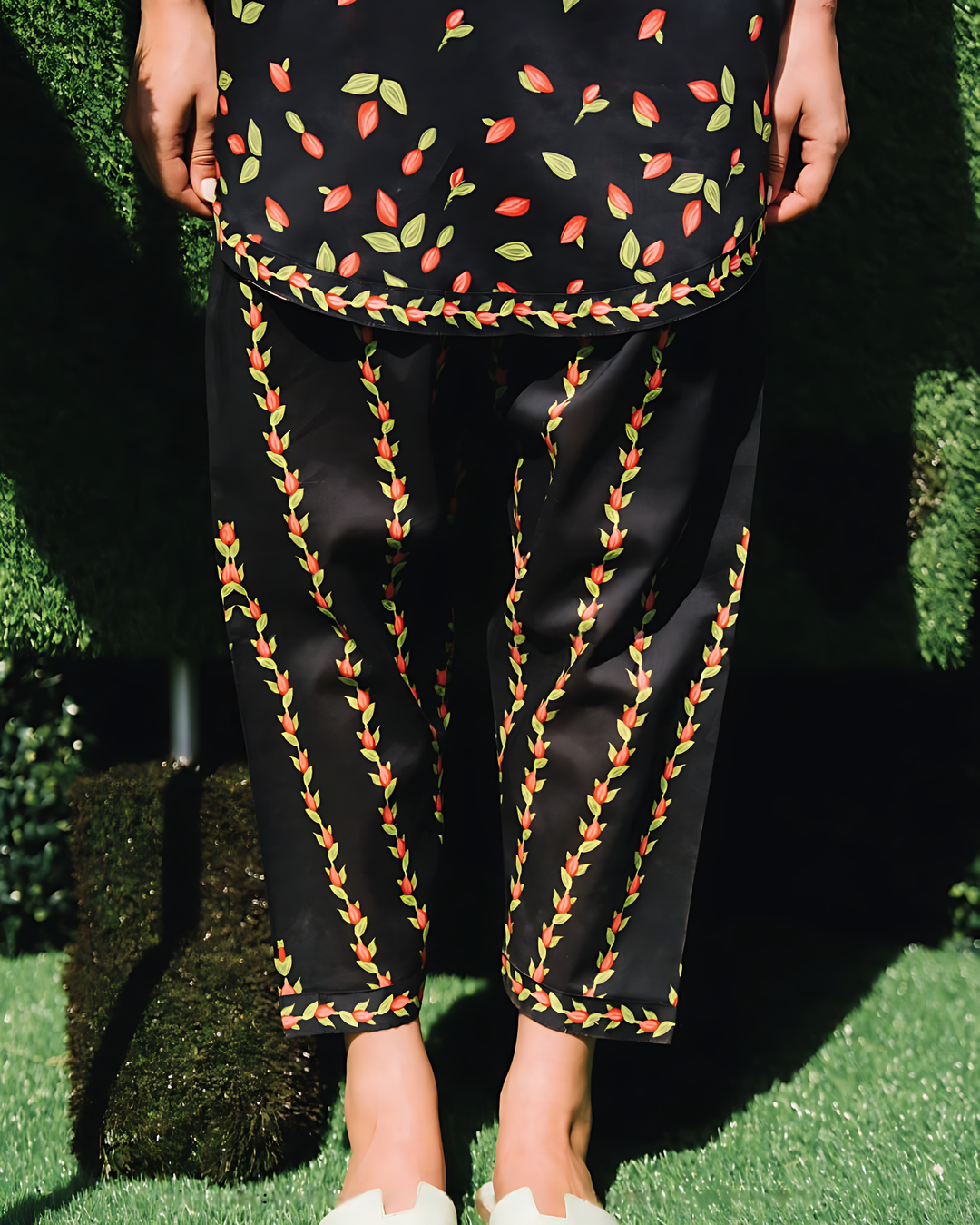 Women's Black Soft Bsy Crepe Printed Co-Ord Sets