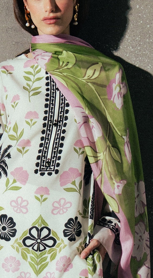 Women's White Premium Soft Crepe Floral Printed Kurta Set