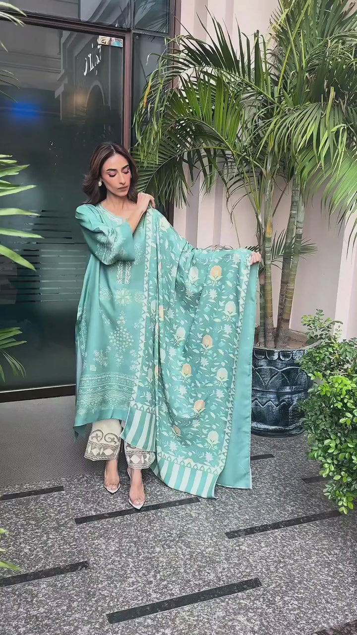 Women's Turquoise Cotton Satin Blend
Mint Silk Scarf Floral Print Kaftan Set