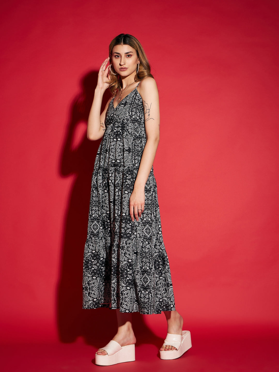 Women's Black Floral Strappy Tiered Maxi Dress - SASSAFRAS