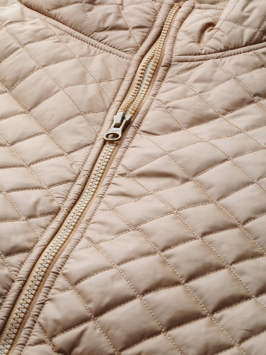 Women's Khaki Flap Pockets Quilted Puffer Jacket - SASSAFRAS