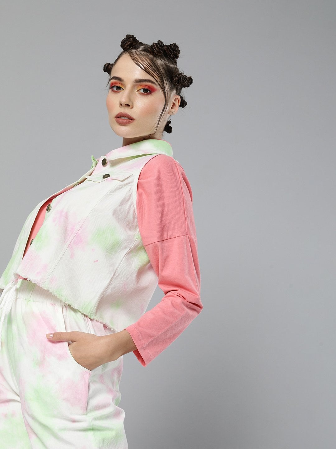 Women's Green & Pink Tie-Dye Sleeveless Jacket - SASSAFRAS