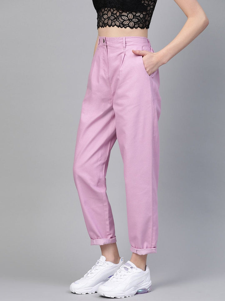 Women's Lavender Darted Hem Relaxed Jeans - SASSAFRAS