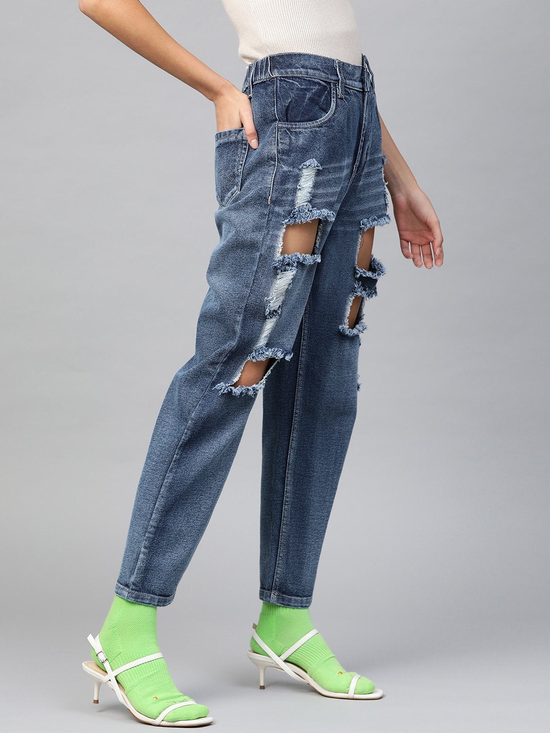 Women's Blue Vintage Distress Jeans - SASSAFRAS