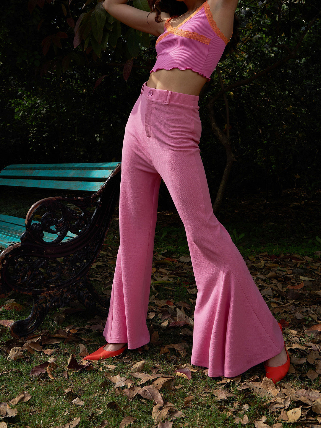 Women's Pink Bell Bottom Kick Pleats Knitted Pants - SASSAFRAS