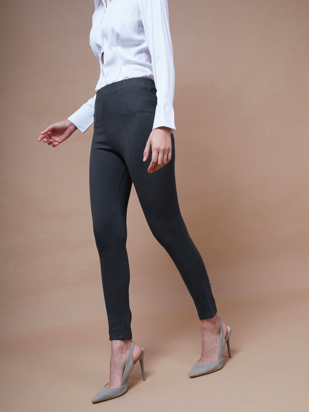 Women's Grey Bottom Zipper Jeggings - SASSAFRAS
