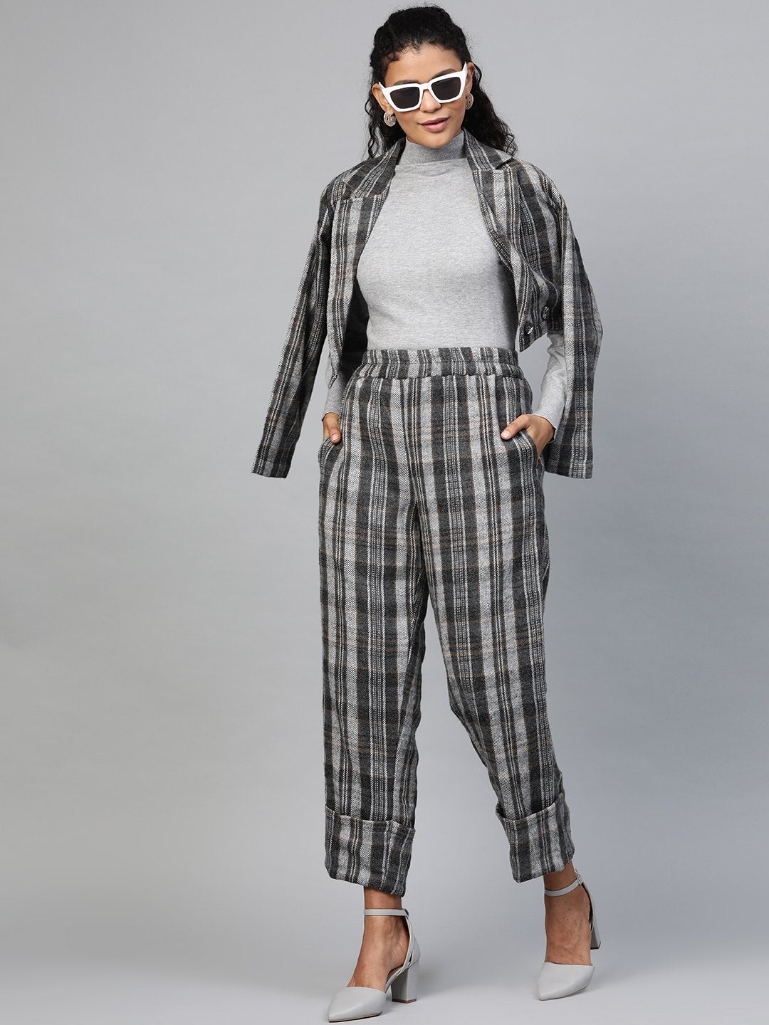 Women's Grey Check Roll Up Trousers - SASSAFRAS