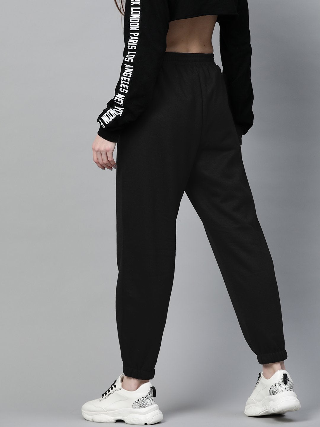 Women's Black Fleece Jogger - SASSAFRAS
