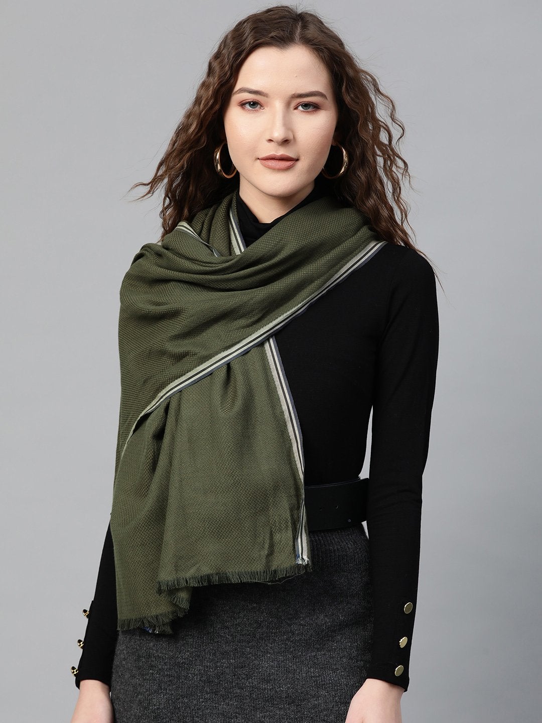 Women's Olive Poly Wool Stole - SASSAFRAS