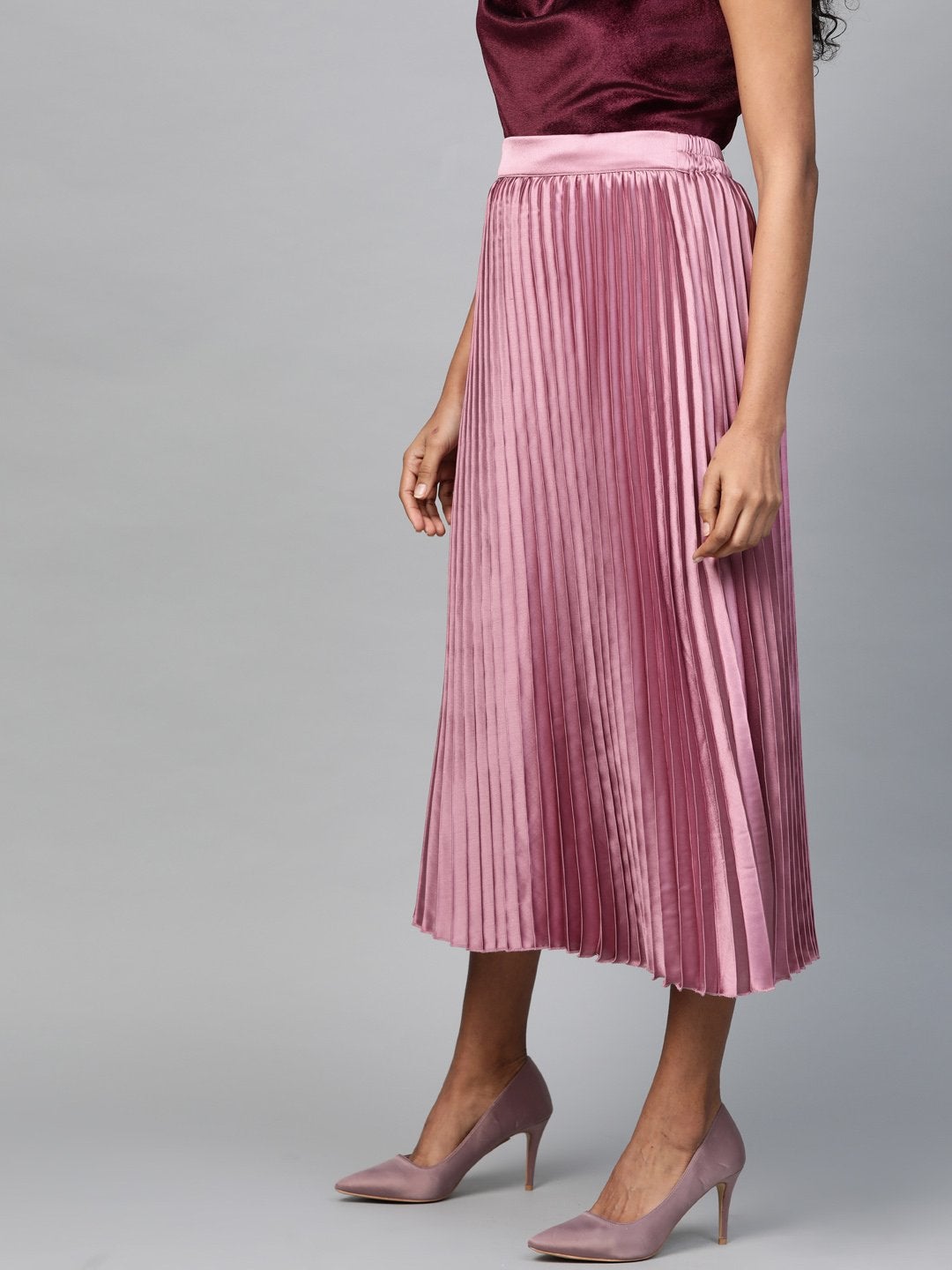 Women's Lavender Satin Pleated Midi Skirt - SASSAFRAS