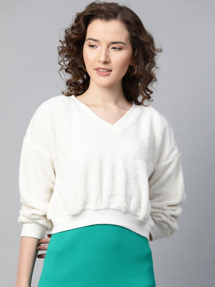 Women's White V-Neck Faux Fur Crop Sweatshirt - SASSAFRAS
