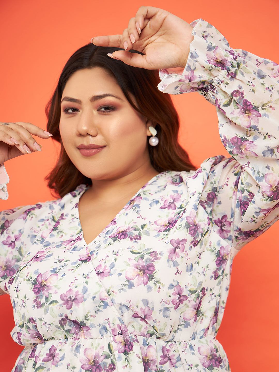 Women's Off White Floral Wrap Neck Top - SASSAFRAS