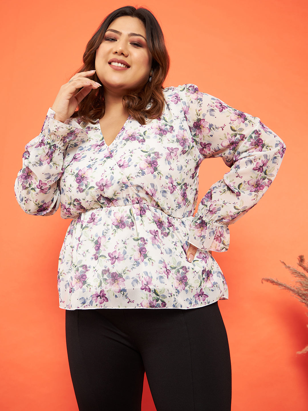 Women's Off White Floral Wrap Neck Top - SASSAFRAS