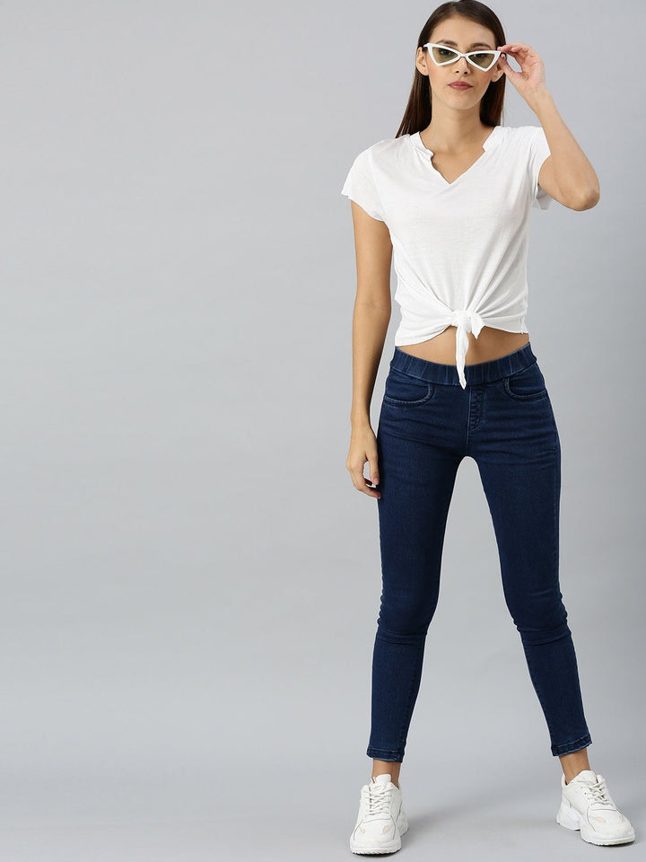 Women's White Front Knot Crop Top - SASSAFRAS