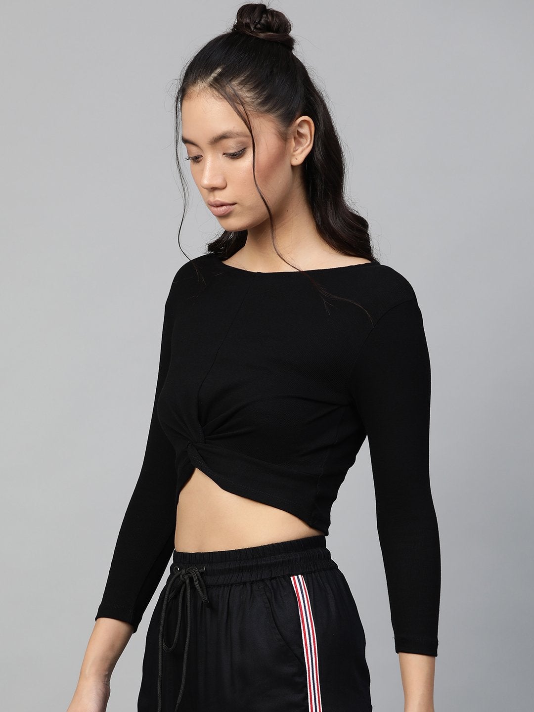 Women's Black Rib Twisted Knot Crop Top - SASSAFRAS
