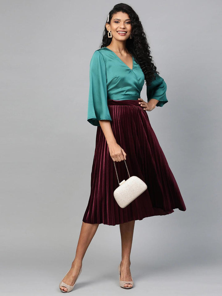 Women's Emerald Green Wrap Crop Satin Top - SASSAFRAS