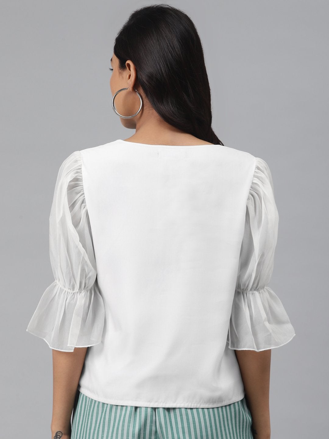 Women's Off White Front Button Puff Sleeve Top - SASSAFRAS