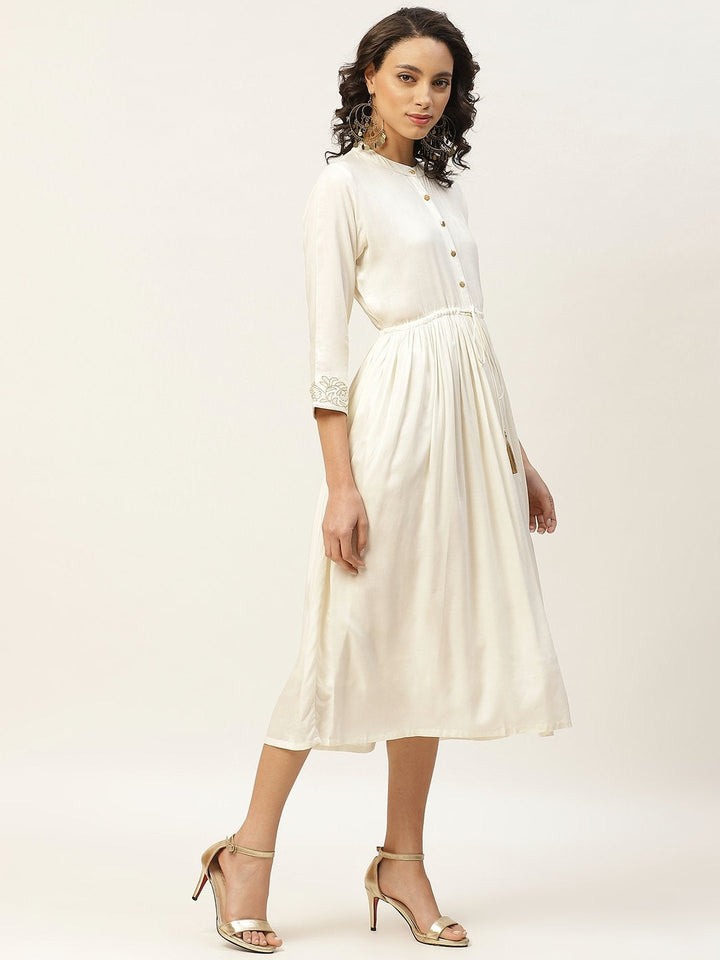 Women's Off White Zari Floral Embroidery Drawstring Dress - SASSAFRAS