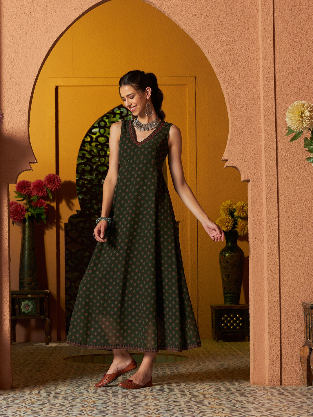 Women's Green Floral Slant Empire Seam Maxi Dress - SASSAFRAS