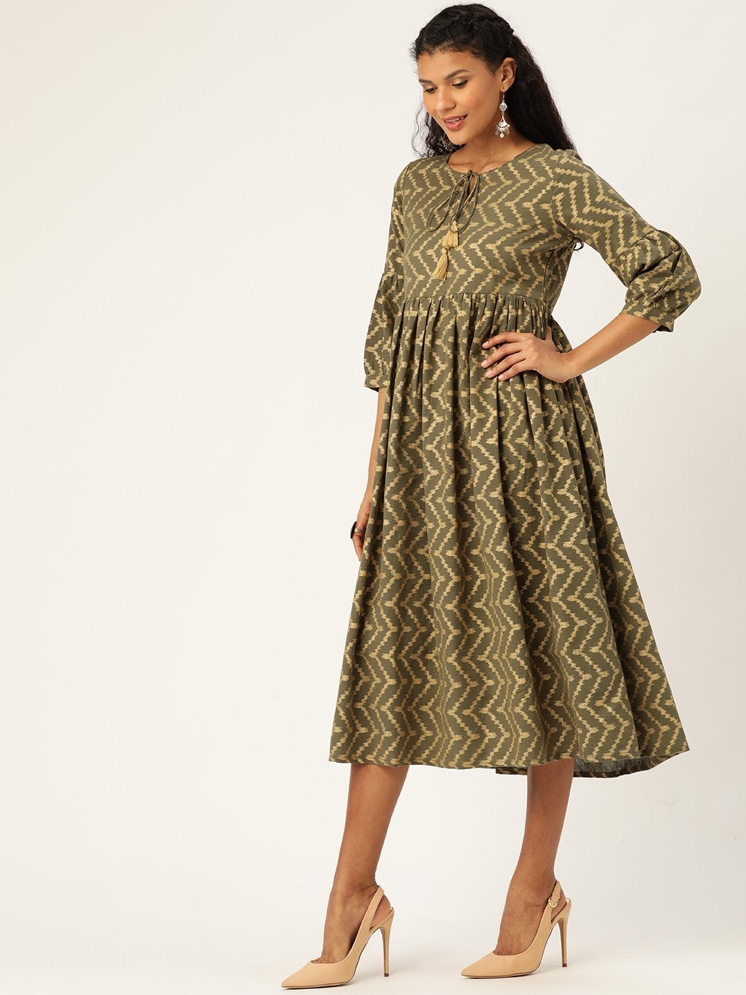Women's Olive Foil Chevron Gathered Kurta Dress - SASSAFRAS