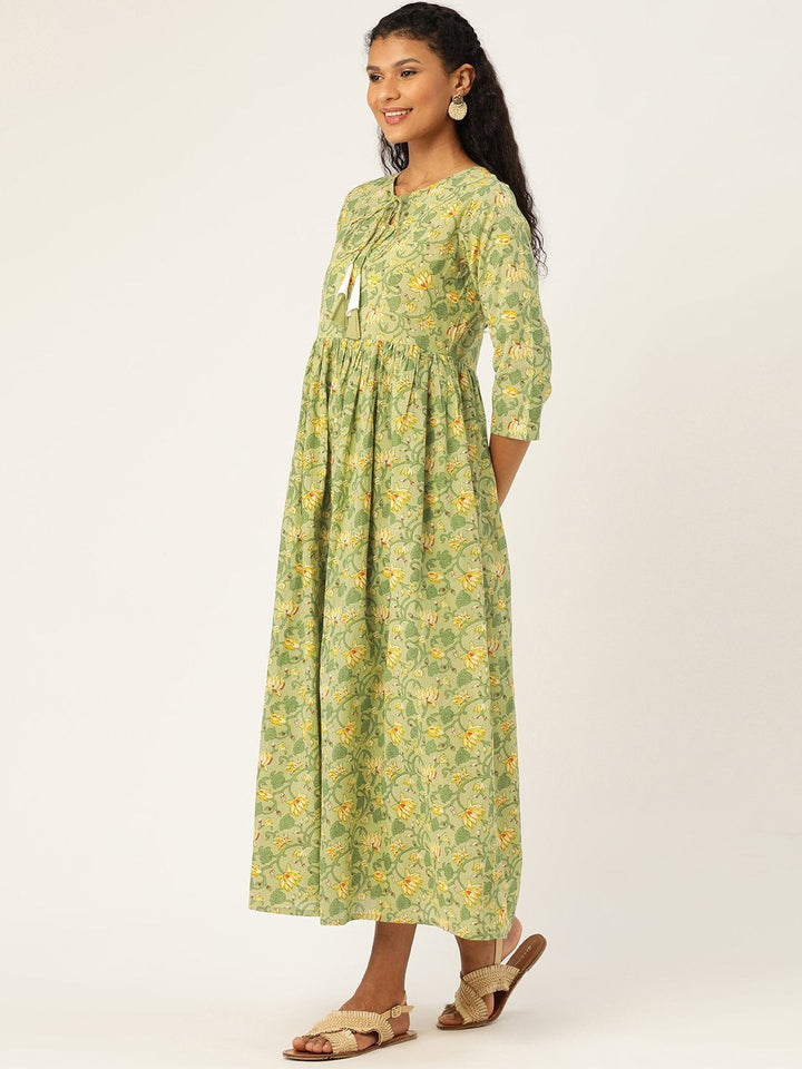 Women's Green Floral Front Keyhole Gathered Kurta Dress - SASSAFRAS