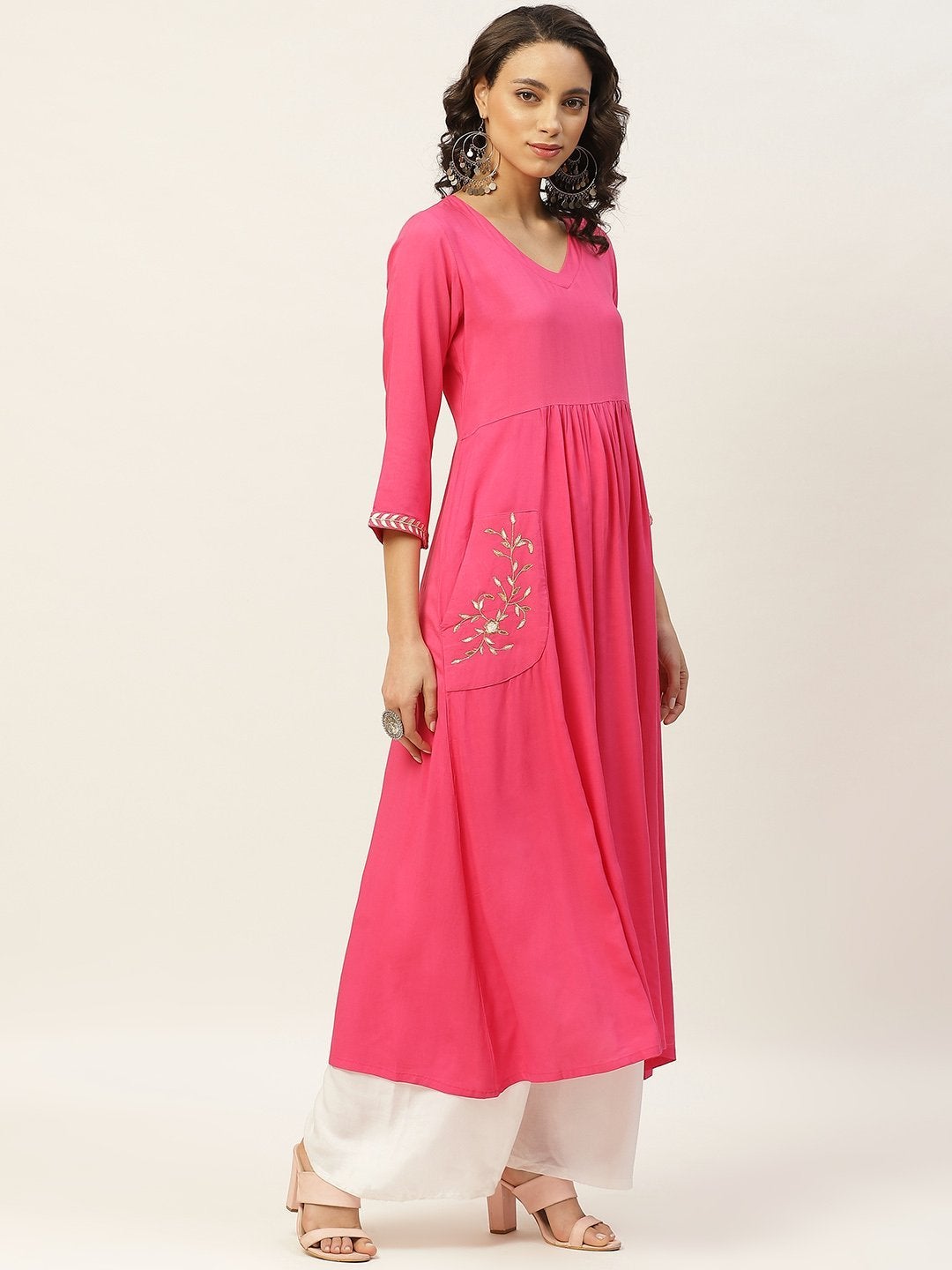 Women's Fuchsia Pocket Embroidered Gathered Kurta - SHAE