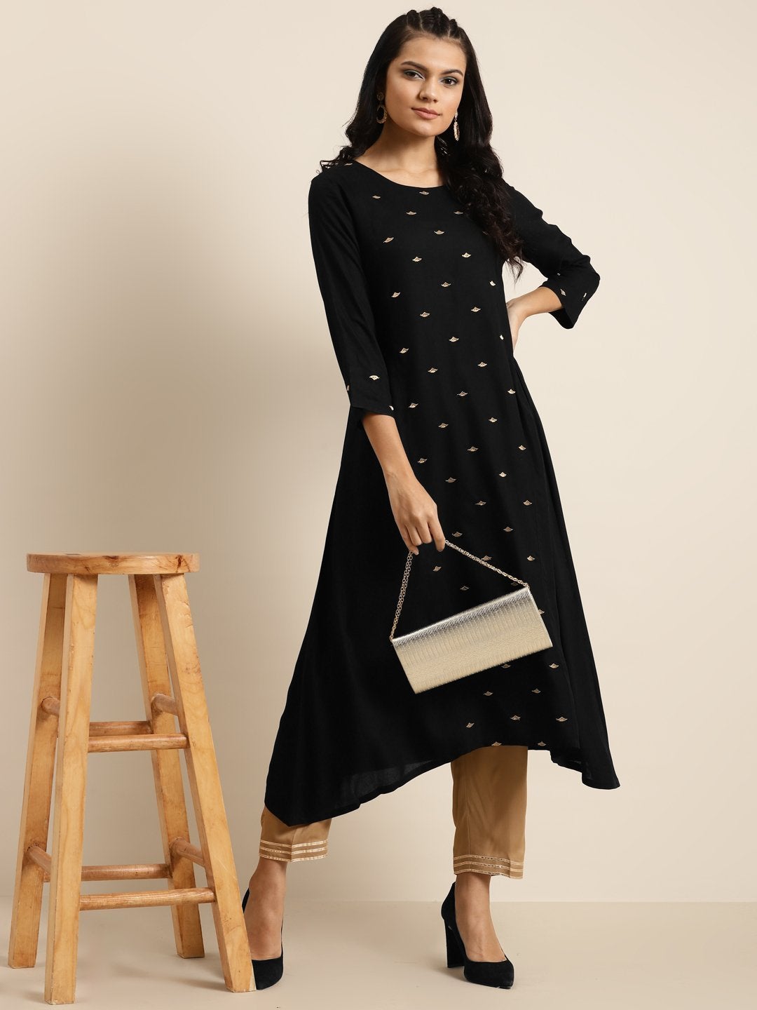 Women's Black A-Line Zari Embroidery Kurta - SHAE