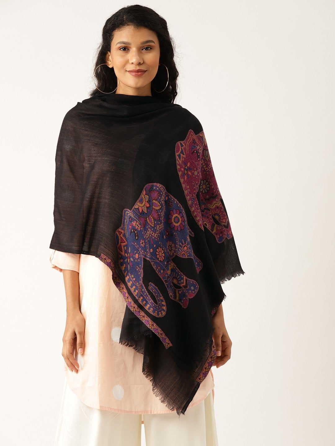 Women's Black Fine Wool Elephant Border Stole - SASSAFRAS
