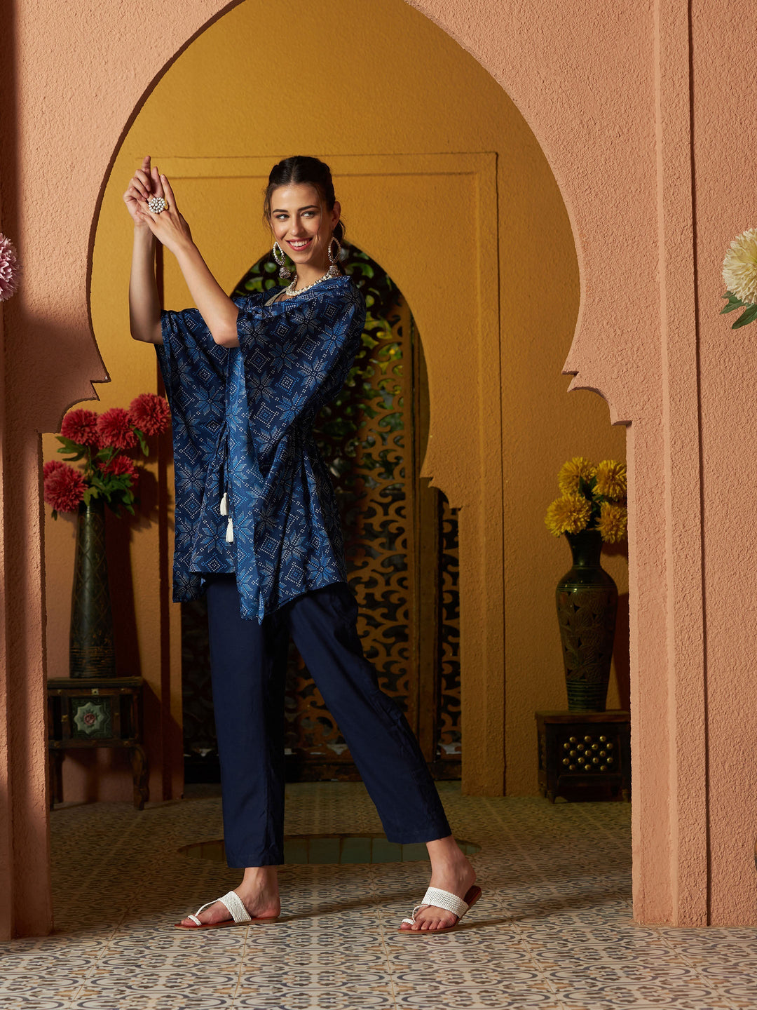 Women's Blue Floral Short Kaftan With Pants - SASSAFRAS
