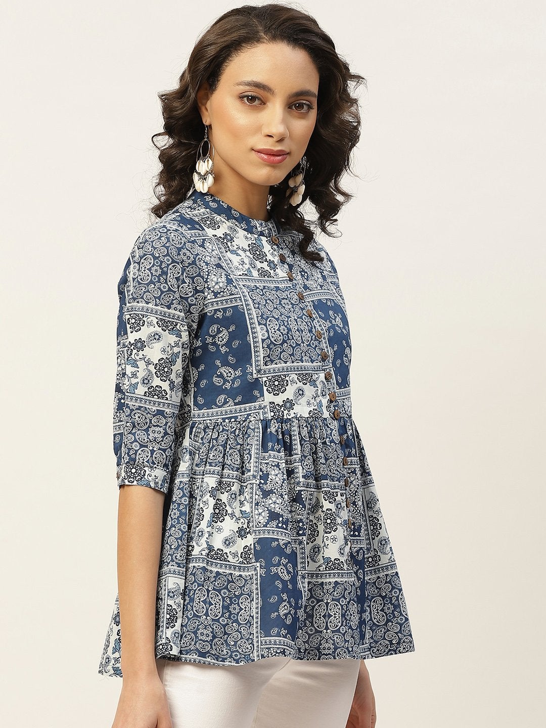 Women's Navy Floral Front Button Top - SASSAFRAS